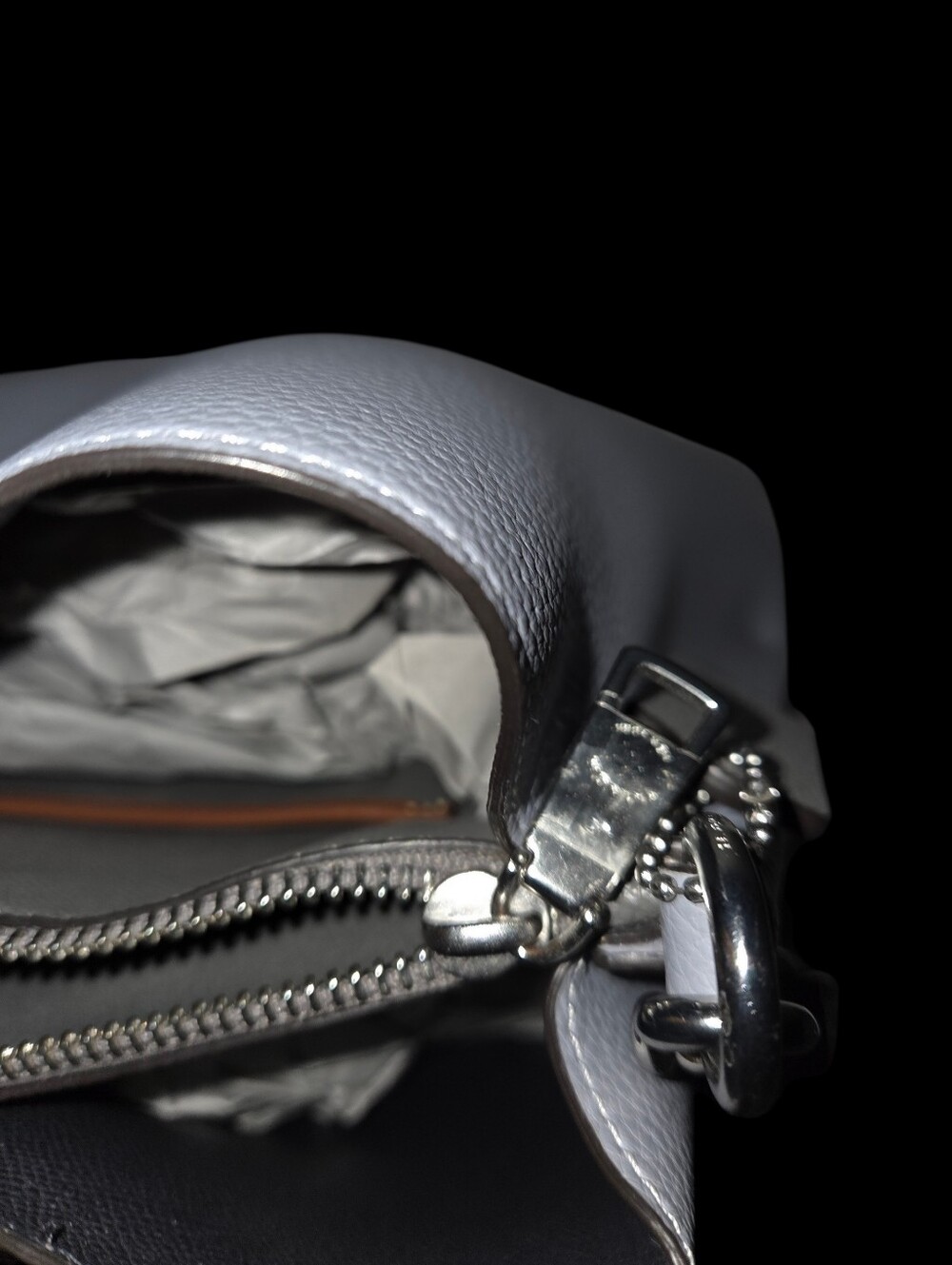 Coach Willow Bucket Bag - Picture 6 of 8